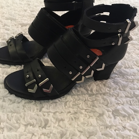 Shelly’s London Black Moto Sandals - Picture 4 of 10